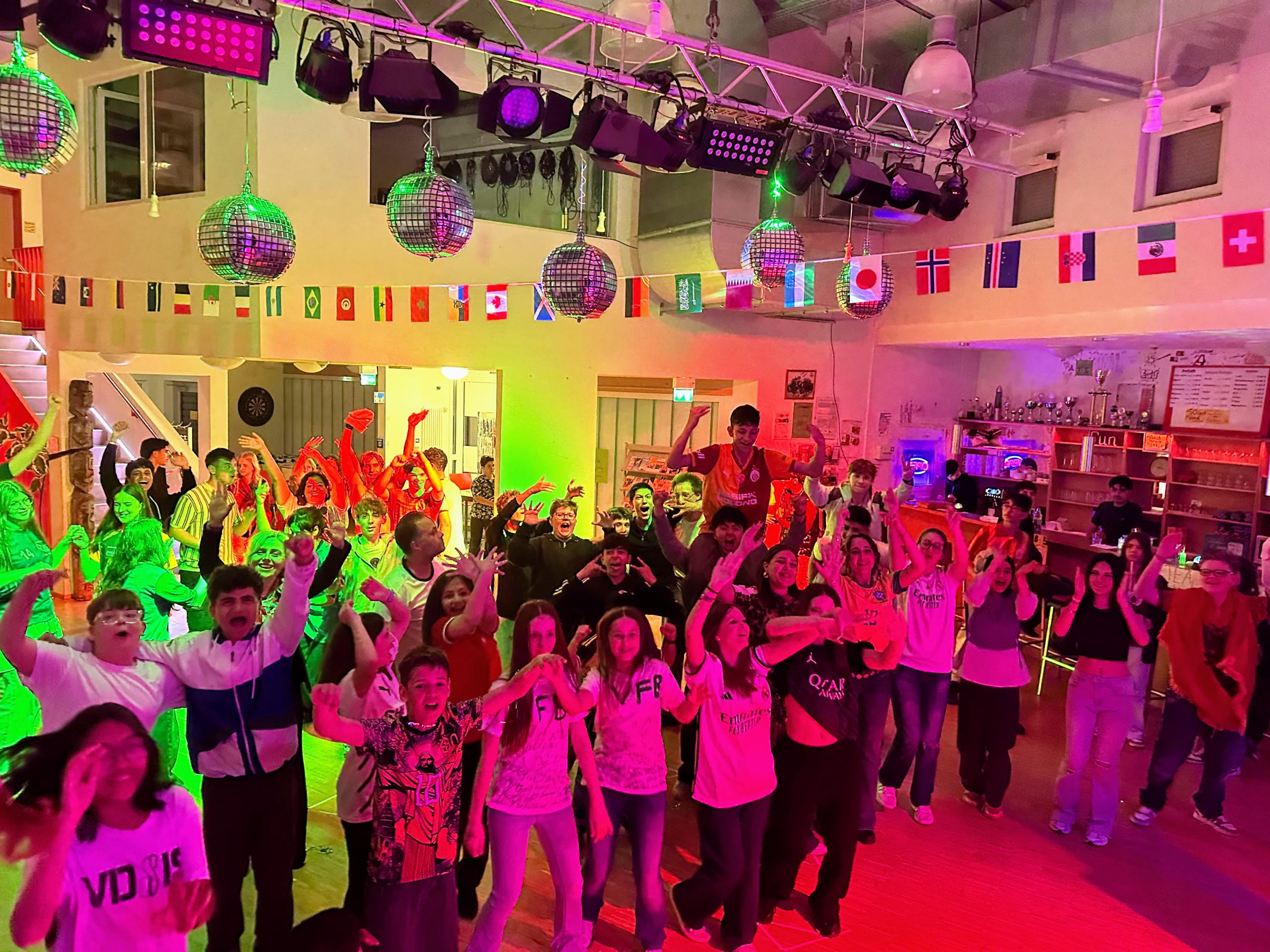 Pro Zwo bebt: Schuldisco 2026 ein voller Erfolg